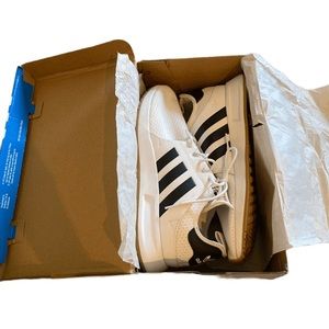 Adidas white sneakers - Stand Smith 👟in org box